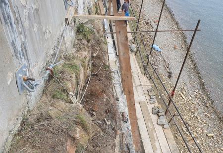 Sanacija klifa pod župniščem (1)